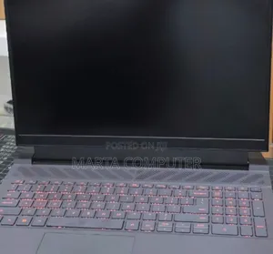 New Laptop Dell G15 5511 16GB Intel Core i7 SSD 1T