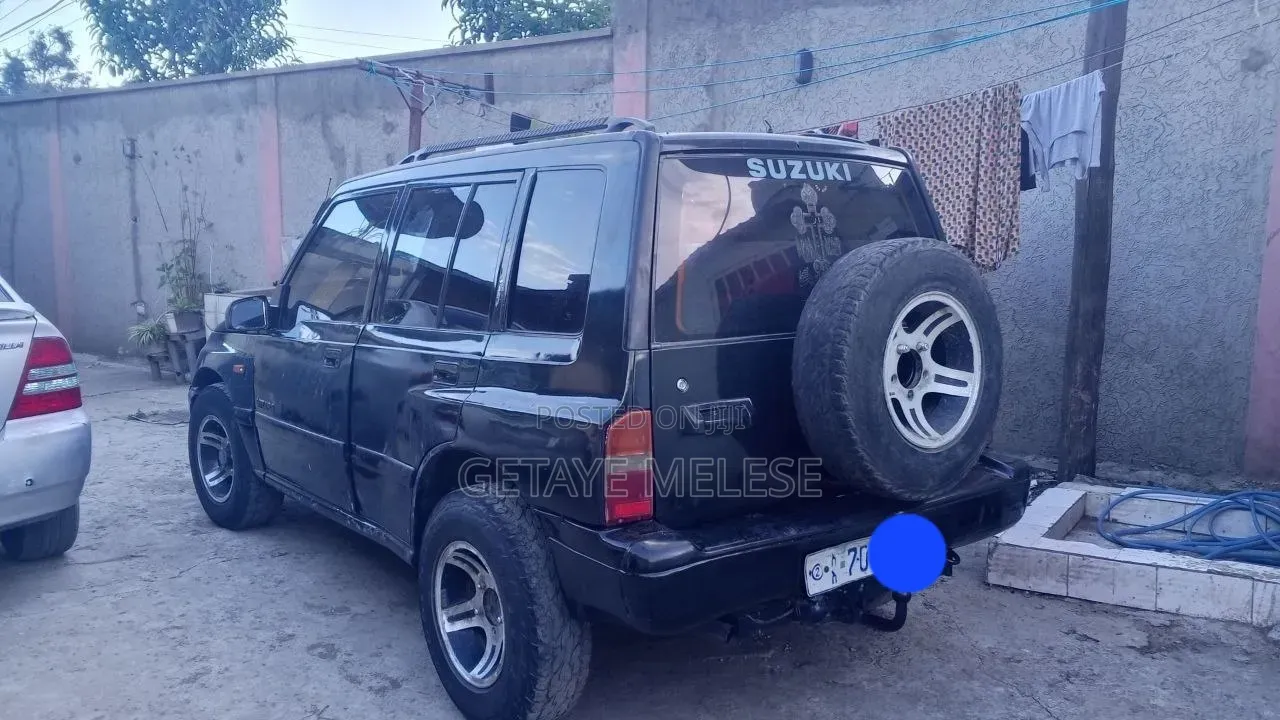 Suzuki Vitara 1992 Black