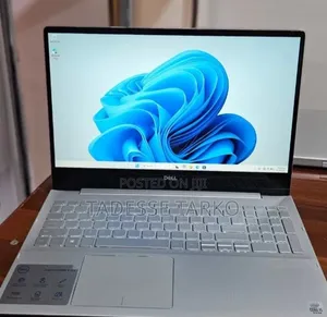 New Laptop Dell Inspiron 15 8GB Intel Core i5 SSD 256GB