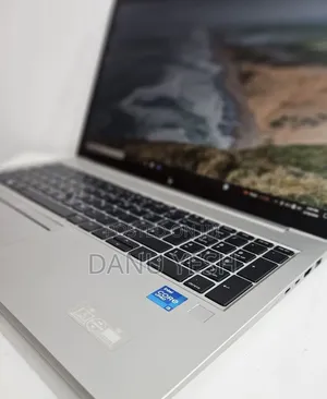 New Laptop HP EliteBook 850 G8 16GB Intel Core i5 SSD 512GB