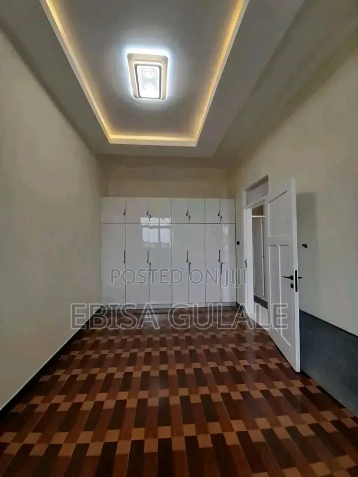 Furnished 4bdrm Farm House in Yeka for sale