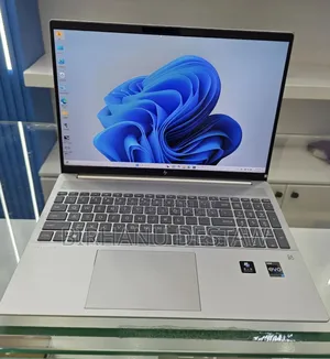 New Laptop HP Pavilion 15 16GB Intel Core i7 SSD 1T