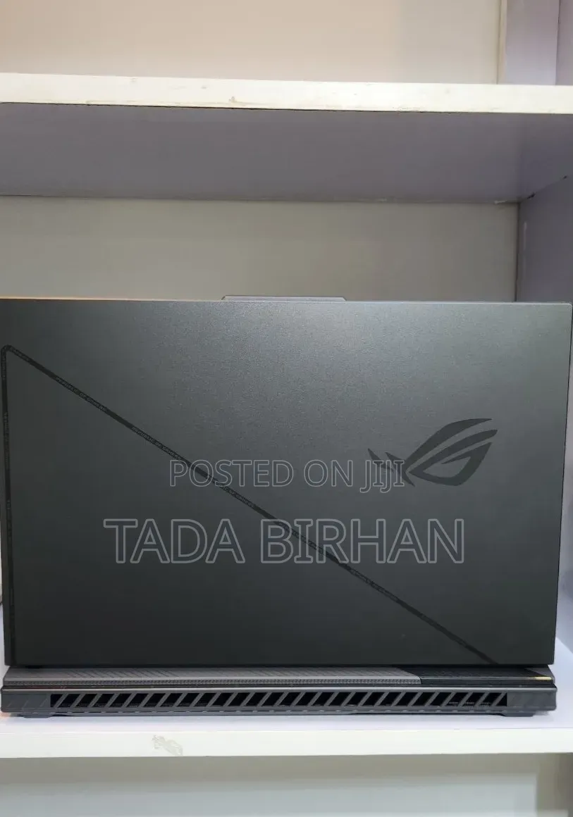 New Laptop Asus ROG Strix G15 16GB Intel Core i9 SSD 1T