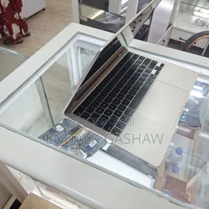 New Laptop Apple MacBook Air 2023 M2 16GB Apple M2 SSD 256GB