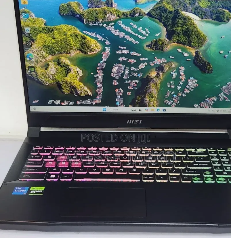 New Laptop MSI Katana 15 16GB Intel Core i7 SSD 1T
