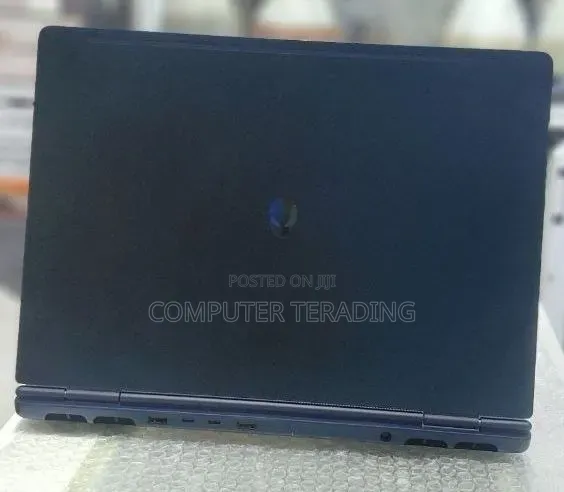 New Laptop Alienware M15 r3 32GB Intel Core Ultra 9 SSD 1T