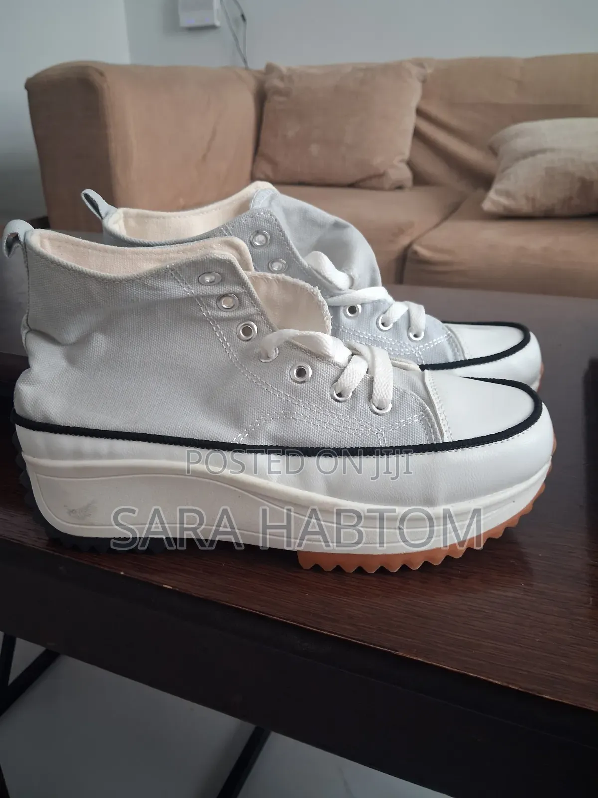 Converse Run Hike Snikers