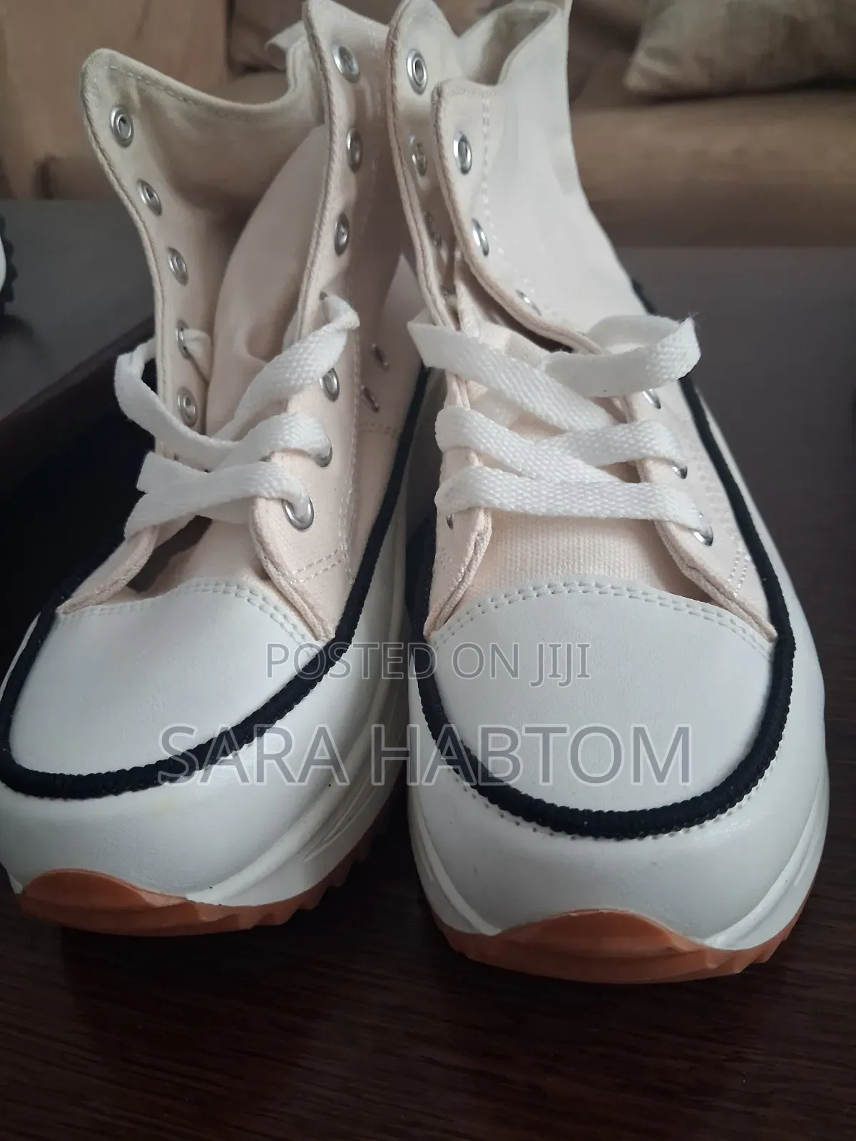 Converse Run Hike Snikers