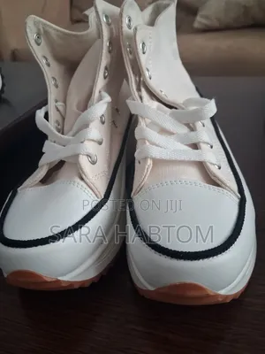 Converse Run Hike Snikers