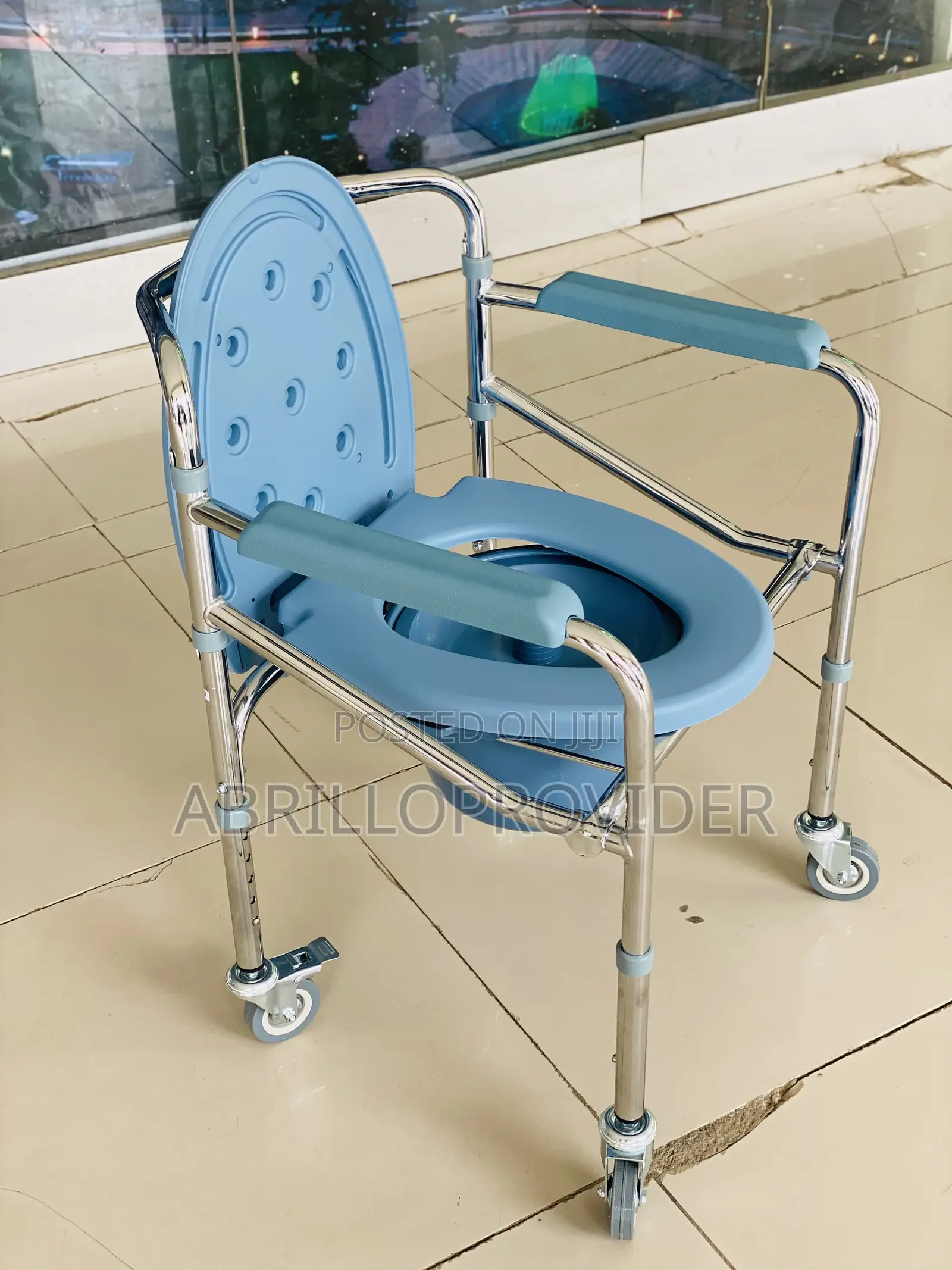 Toilet Patient Transfer Chair Movable Lift Wheelchair Shower Chair