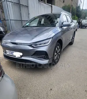 BYD E2 43 kWh 94 hp FWD 2025 Gray