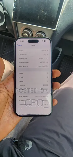 Apple iPhone 15 Pro 256 GB Black