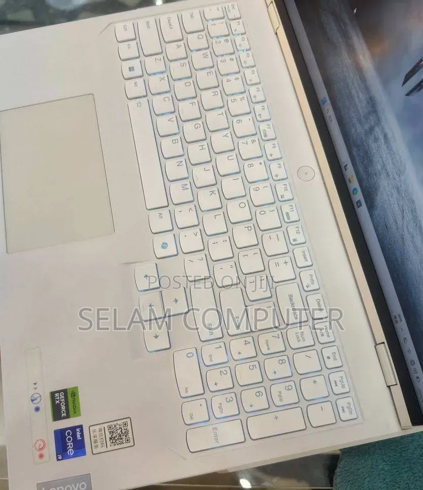 New Laptop Lenovo Yoga C930 16GB Intel Core i9 SSD 1T