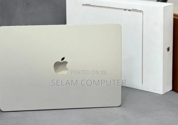 New Laptop Apple MacBook Air 2025 M4 13-inch 16GB Apple M4 SSD 1T