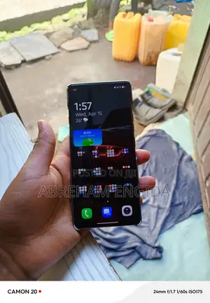 Tecno Camon 40 Pro 4G 256 GB Gray