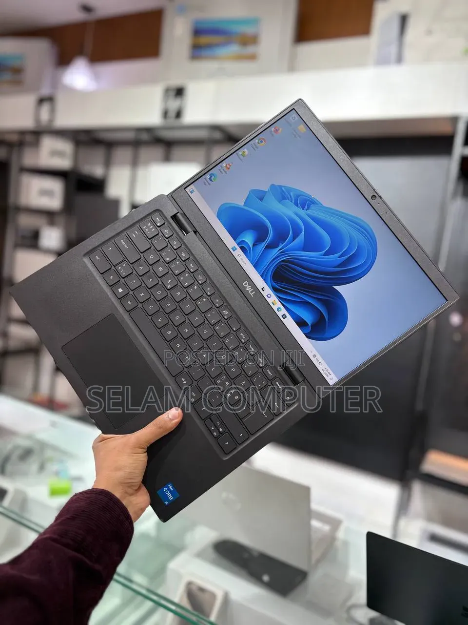 New Laptop Dell Latitude 3420 8GB Intel Core i5 SSD 256GB
