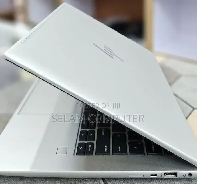 New Laptop HP EliteBook 840 G8 16GB Intel Core i7 SSD 512GB