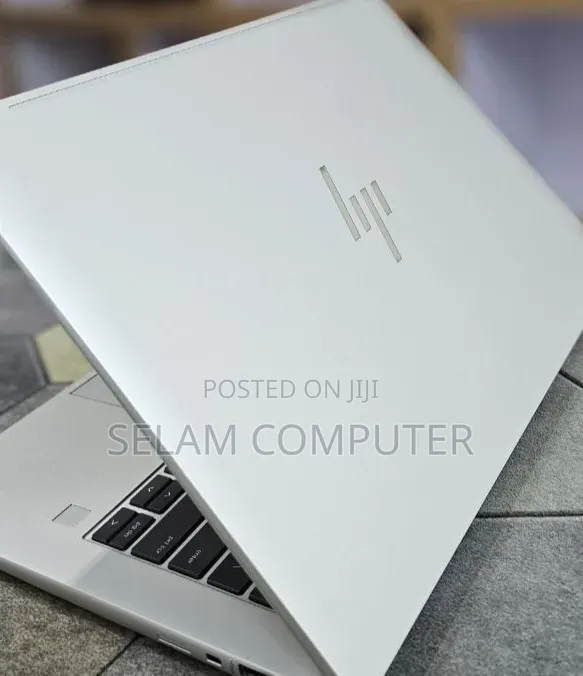 New Laptop HP EliteBook 840 G8 16GB Intel Core i7 SSD 512GB