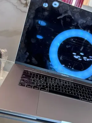 New Laptop Apple MacBook Pro 2018 16GB Intel Core i7 SSD 512GB