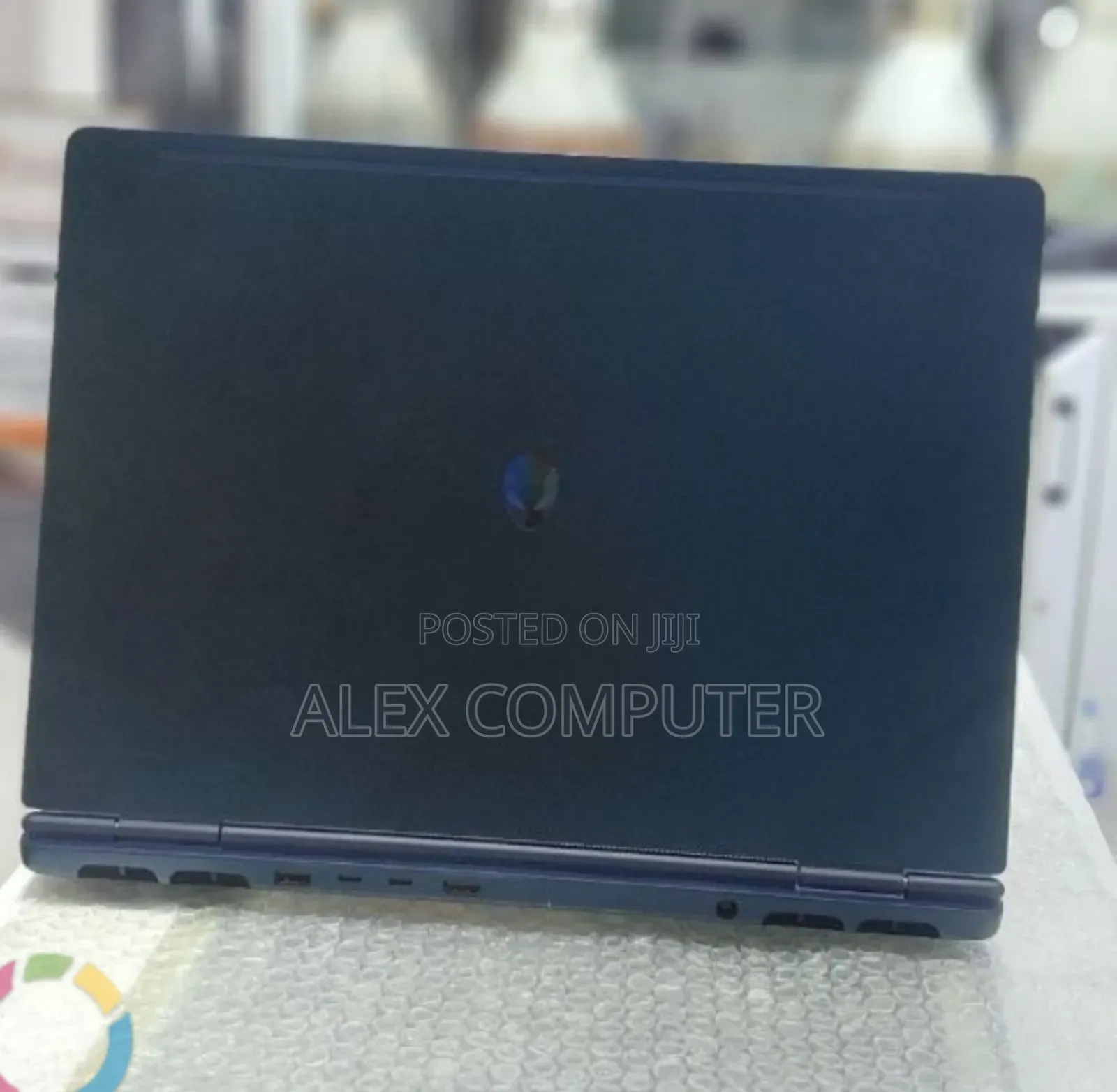 New Laptop Alienware 16x Aurora 32GB Intel Core i9 SSD 1T