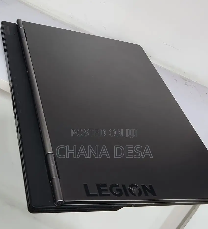 New Laptop Lenovo Legion Y730 16GB Intel Core i7 SSD 256GB