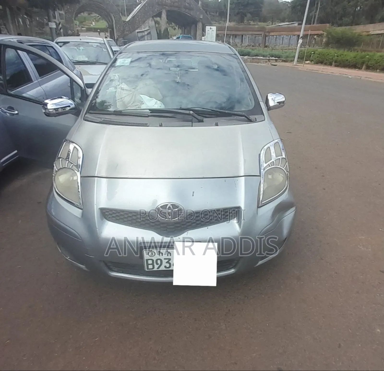 Toyota Yaris 1.0 VVT-i 2008 Gray