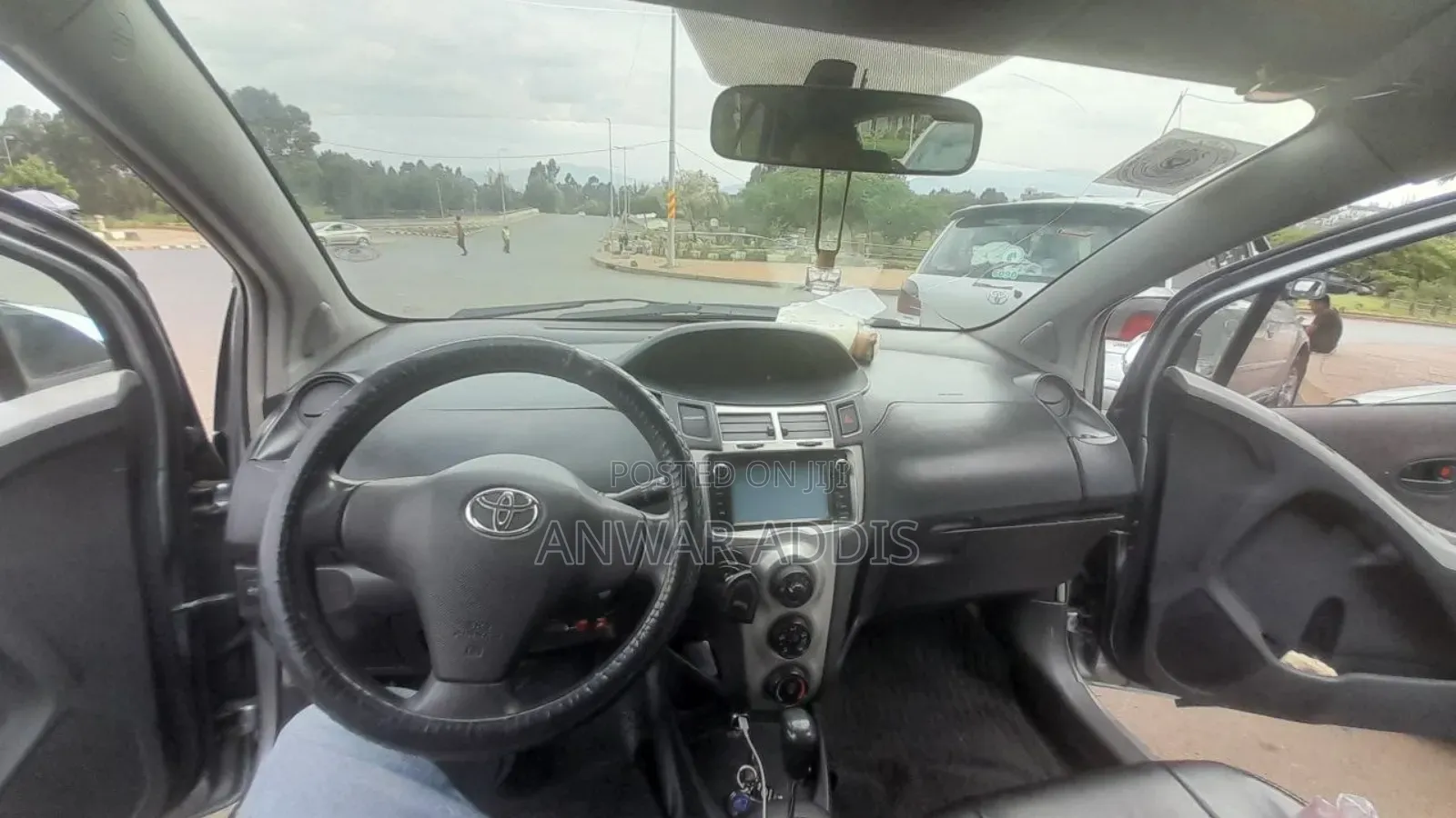 Toyota Yaris 1.0 VVT-i 2008 Gray
