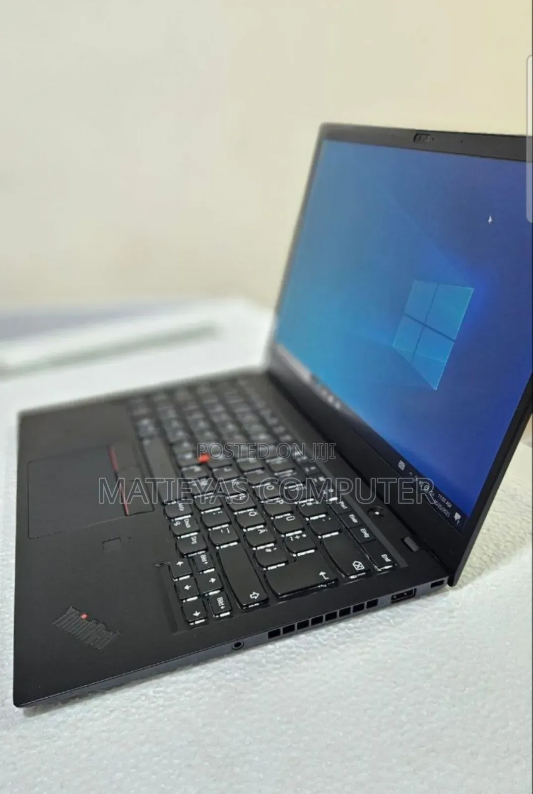 New Laptop Lenovo ThinkPad X1 Carbon 16GB Intel Core i7 SSD 512GB