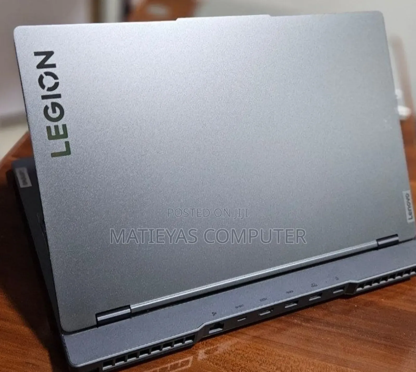 New Laptop Lenovo Legion 5 16GB AMD Ryzen 7 SSD 512GB
