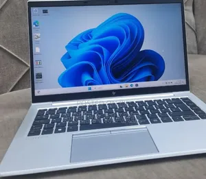 New Laptop HP EliteBook 840 G8 16GB Intel Core i7 SSD 512GB