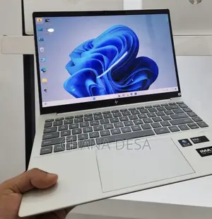 New Laptop HP 32GB Intel Core Ultra 7 SSD 1T