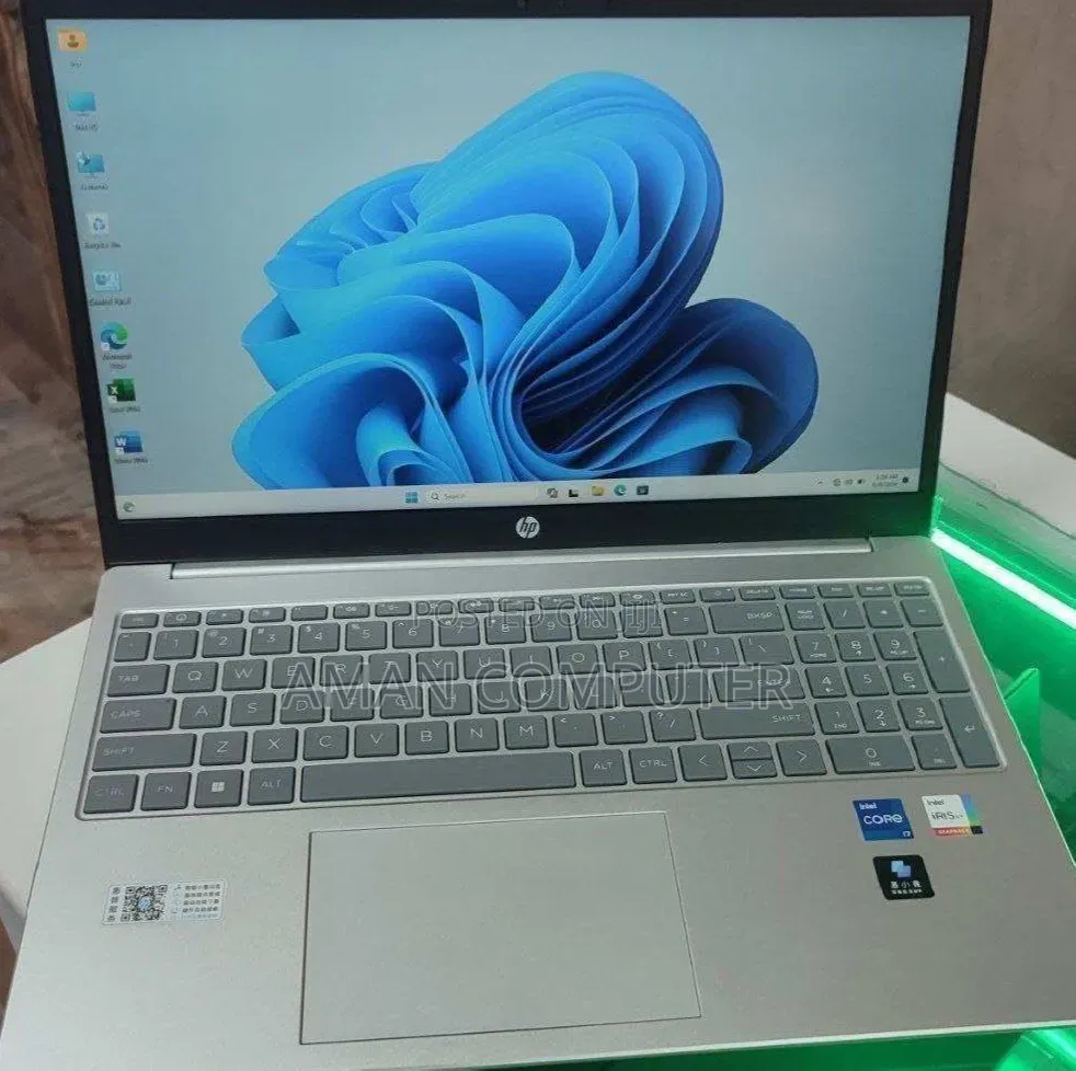 New Laptop HP Stream Notebook 16GB Intel Core i7 SSD 1T