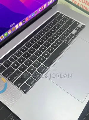 New Laptop Apple MacBook Pro 2019 32GB Intel Core i9 SSD 512GB