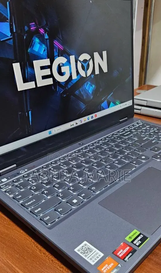 New Laptop Lenovo Legion 5 16GB AMD Ryzen 7 SSD 1T