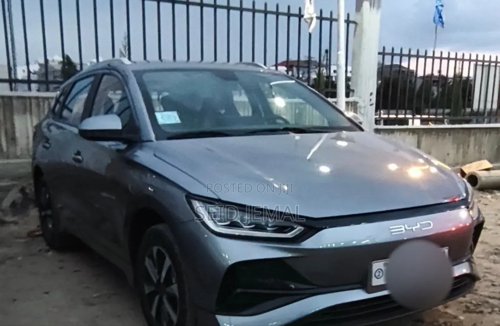 BYD E2 43 kWh 94 hp FWD 2025 Gray
