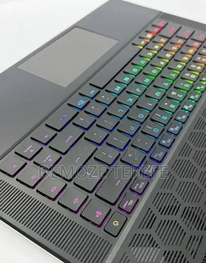 New Laptop Alienware X16 r1 32GB Intel Core i9 SSD 1T