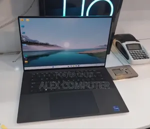 New Laptop Dell XPS 15 16GB Intel Core i7 SSD 512GB
