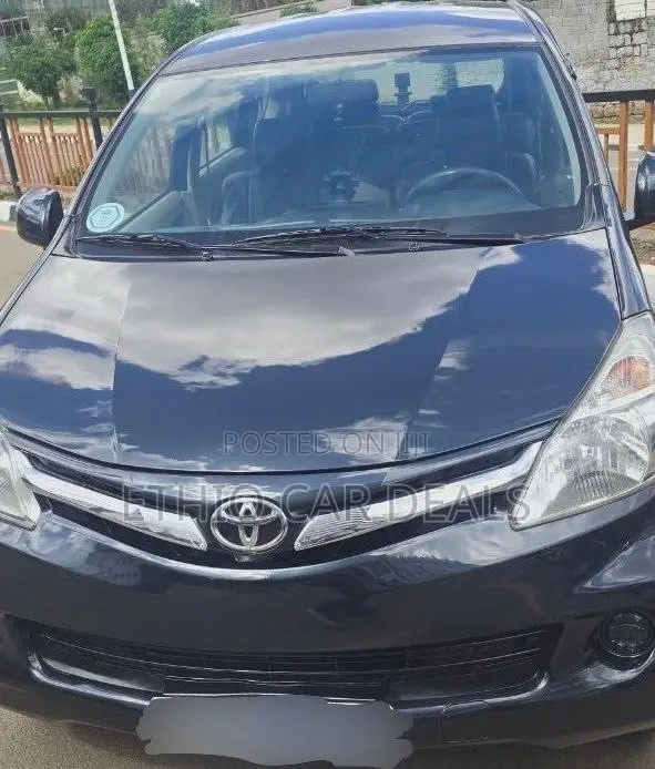 Toyota Avanza 2013 Black