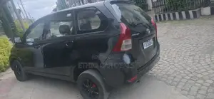 Toyota Avanza 2013 Black