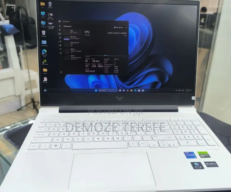 New Laptop HP Victus 15 16GB Intel Core i7 SSD 1T