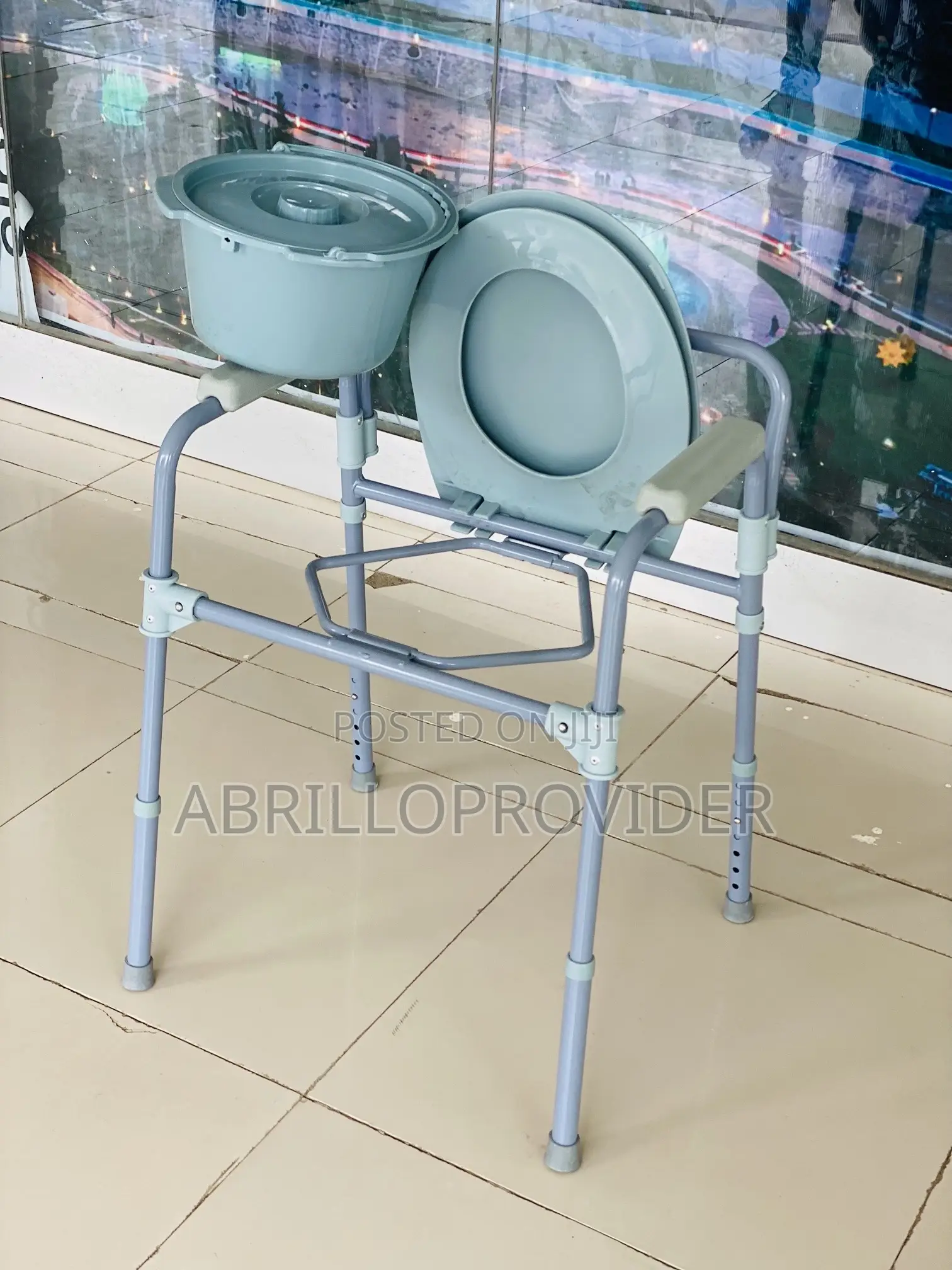 Toilet፫patient፩transfer Chair