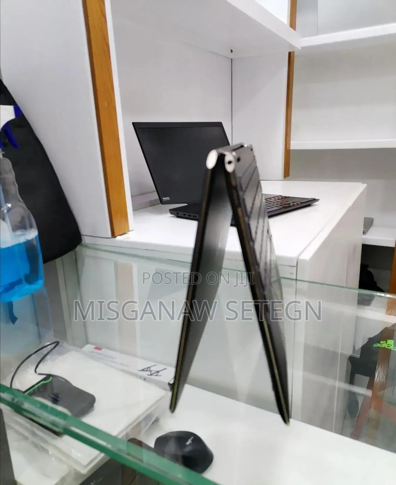 New Laptop HP Spectre 16GB Intel Core i7 SSD 1T