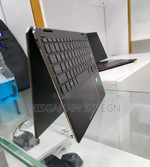 New Laptop HP Spectre 16GB Intel Core i7 SSD 1T
