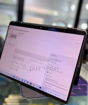 New Laptop HP Spectre 16GB Intel Core i7 SSD 1T