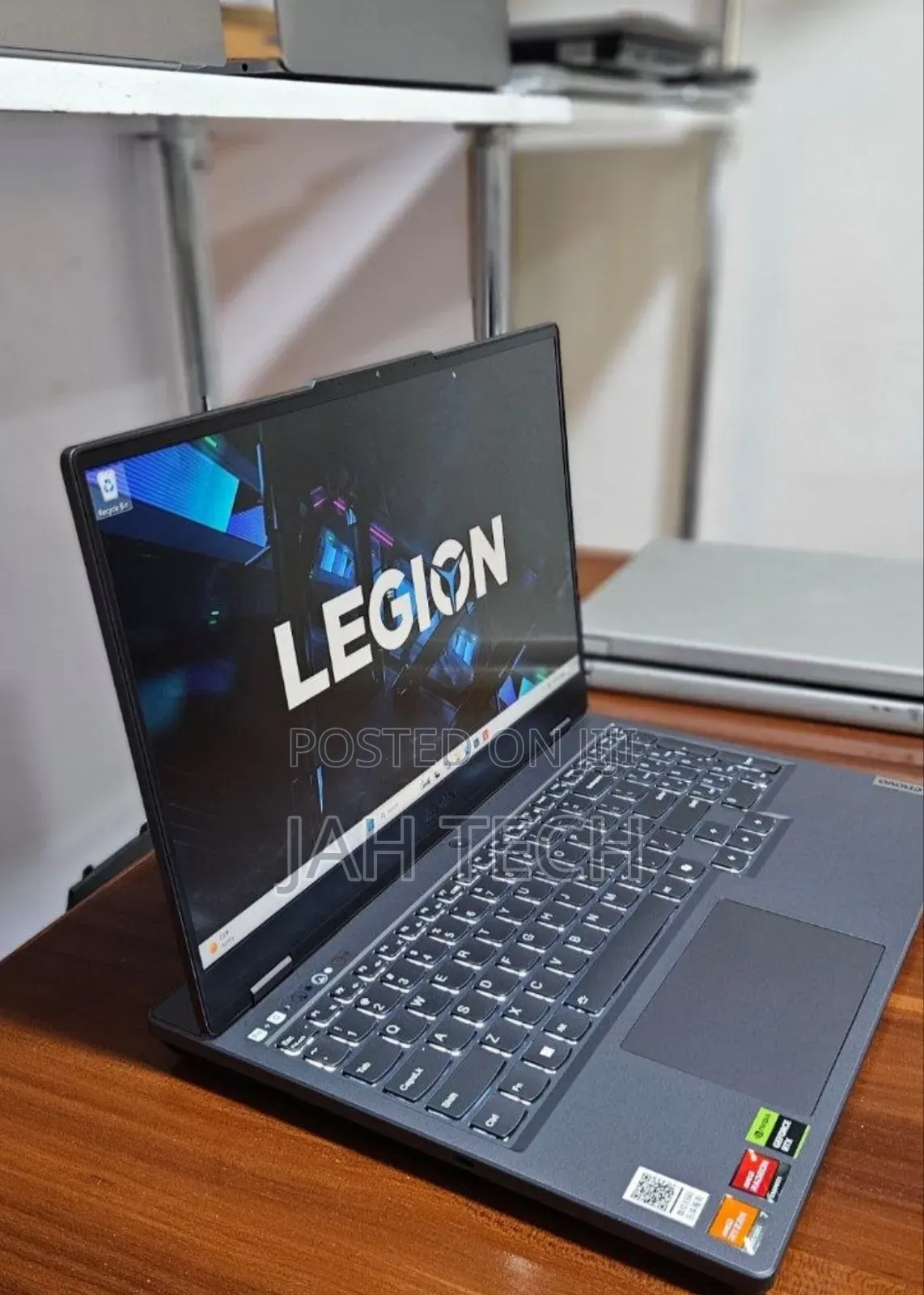 New Laptop Lenovo Legion 5 16GB AMD Ryzen 7 SSD 512GB