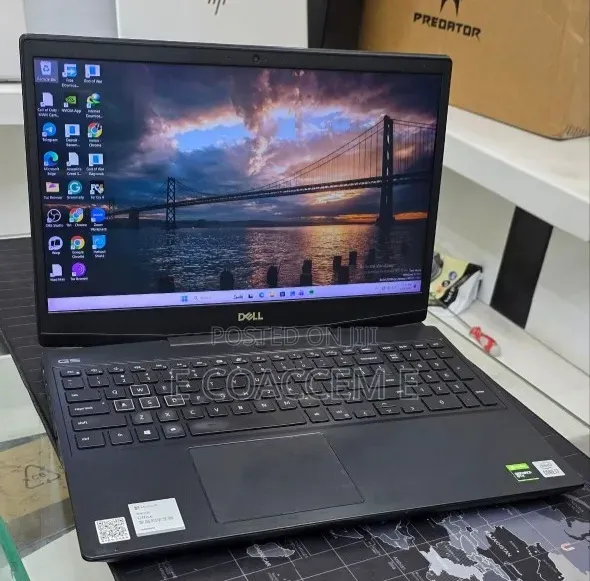 New Laptop Dell 32GB Intel Core i7 SSD 512GB