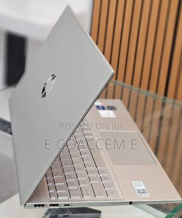 New Laptop HP 16GB Intel Core i7 SSD 512GB