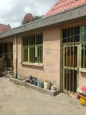 Furnished 8bdrm House in Dukam, West Shewa for sale
