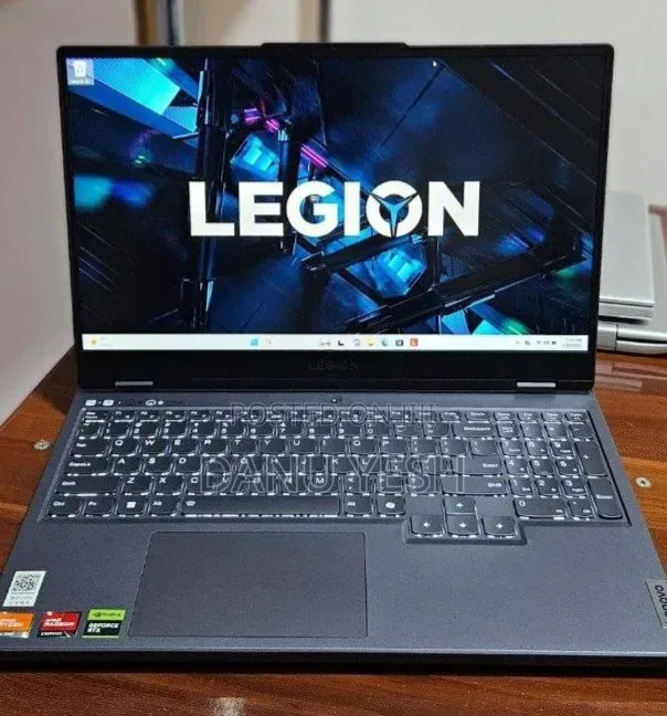 New Laptop Lenovo Legion 5 16GB AMD Ryzen 7 SSD 512GB