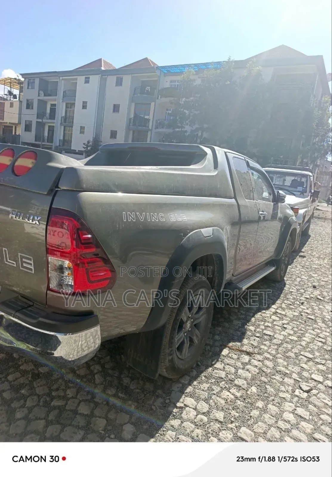 Toyota Hilux 2021 Gray